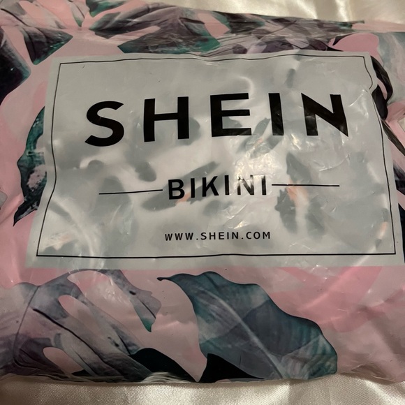 SHEIN Leopard Bikini with Ruffles 🐆 - Picture 4 of 6